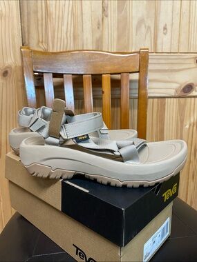 Teva Platform Sandals in Taupe
